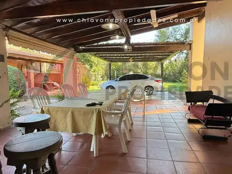 Quinta en Venta en Villars, USD 220.000