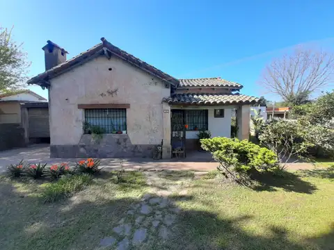 VENTA - CASA QUINTA - 1100m2 - PRECIO REBAJADO...!!!