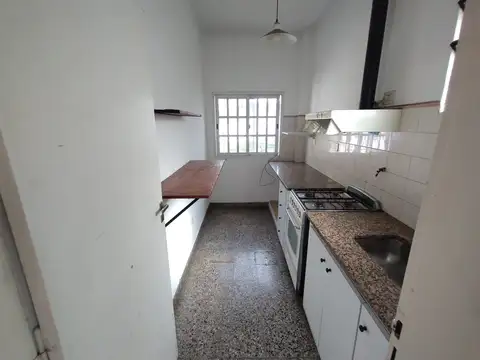 Depto Tipo Casa en Alquiler de 1 dormitorio