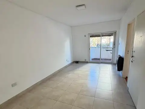 Dpto de 2 ambientes con balcon BAJAS EXPENSAS