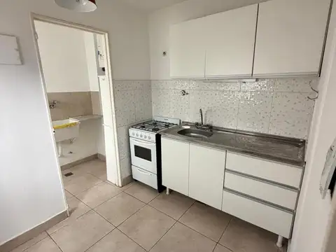 Dpto de 2 ambientes con balcon BAJAS EXPENSAS