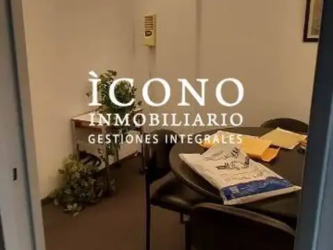 AMPLIA OFICINA ZONA TRIBUNALES 78MTS MULTIPLES USOS