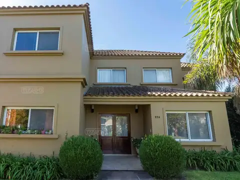 Casa en Venta de 5 dormitorios