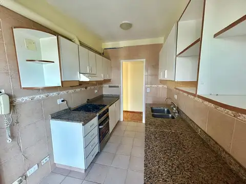 Departamento en Alquiler de 3 dormitorios