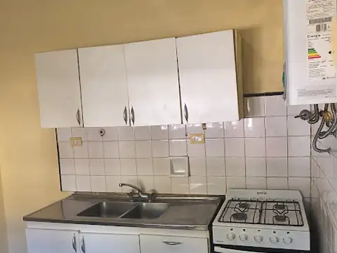 Depto Tipo Casa en Venta en Parque Avellaneda, USD 110.000