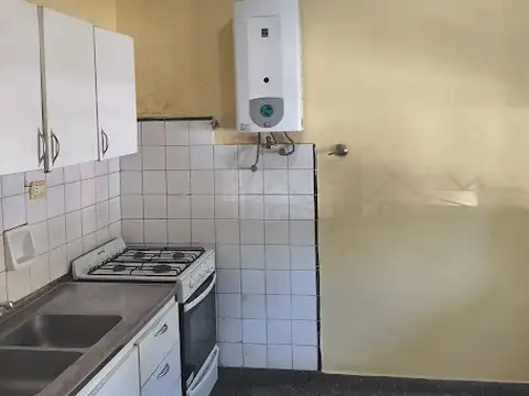Depto Tipo Casa en Venta 50 años