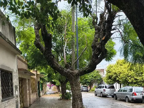 Hermoso PH sin expensasen Parque Avellaneda