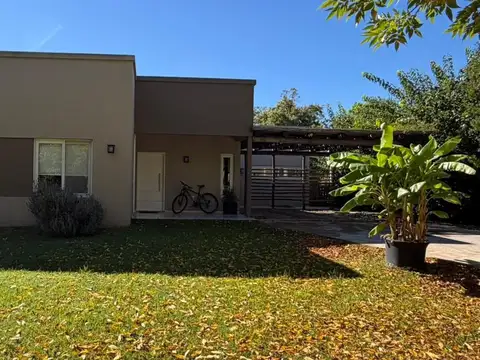 VENTA de casa en barrio SAN FRANCISCO