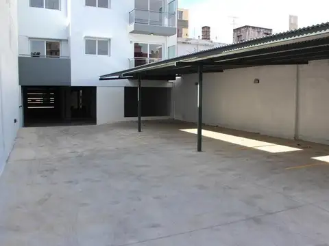 Entre Ríos  1964 - Cochera a la venta