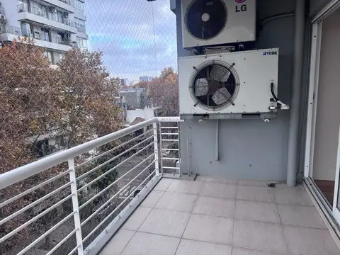 Departamento 4 ambientes con 3 baños