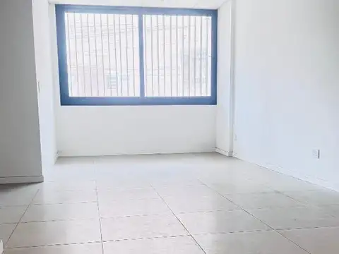 Oficina en Venta en Nuestra Señora De Lourdes, USD 33.000