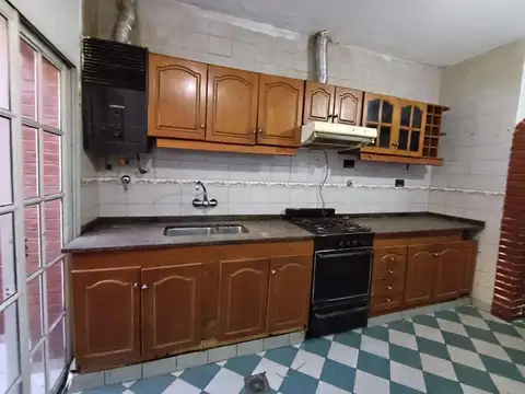 Casa en Venta con 1 cochera