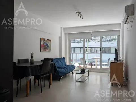 Venta Departamento 2 Ambientes en Las Cañitas Balcon al Frente