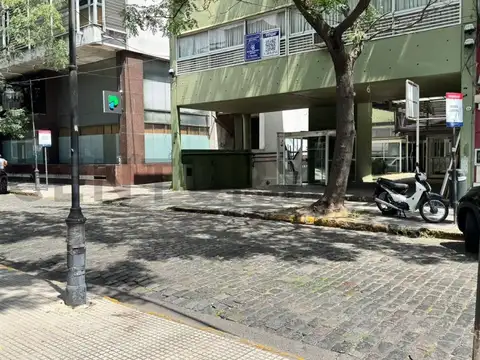 Ituzaingo 300, Piso 0