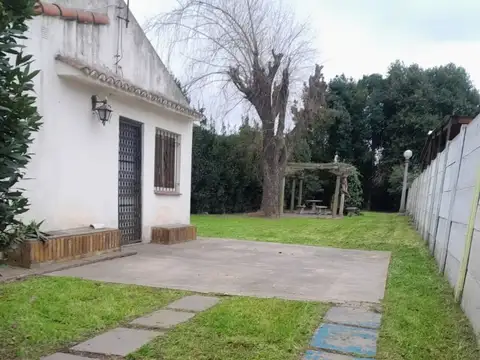 casa en venta de 2 ambientes en Longchamps