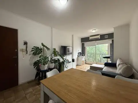 Depto 3 amb en venta al frente excelente ubicación