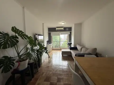 Depto 3 amb en venta al frente excelente ubicación