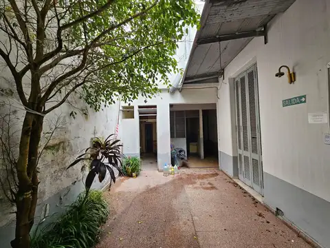 Propiedad en venta en Barracas ex-hotel.