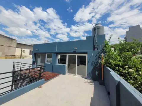 Depto Tipo Casa en Venta de 2 dormitorios
