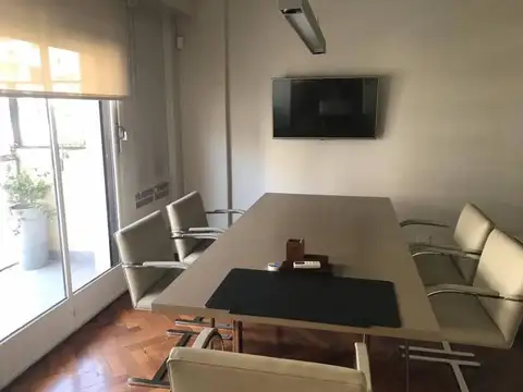 Oficina en Venta en Tribunales, USD 210.000