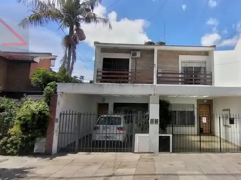 RAMOS SUR - VENTA -DUPLEX 3 AMB CON FONDO