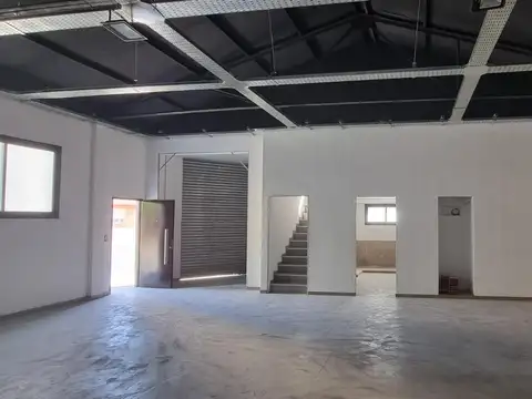 Galpon en Alquiler en Wilde, $ 1.800.000