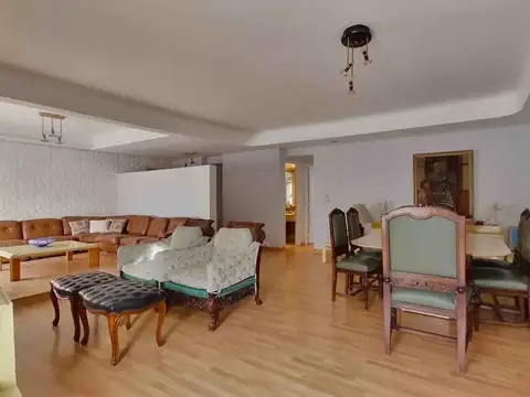 Departamento en Venta de 4 dormitorios