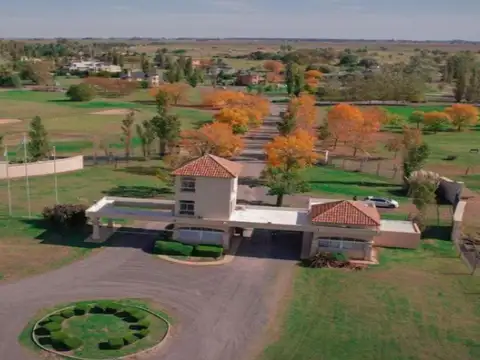 LA CAROLINA GOLF & COUNTRY