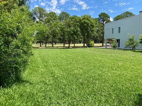 Club de Campo El Paso 300