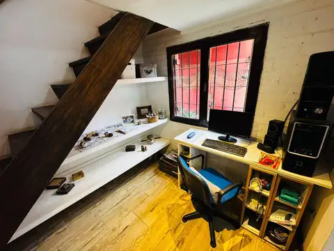 Depto Tipo Casa en Venta con 1 cochera