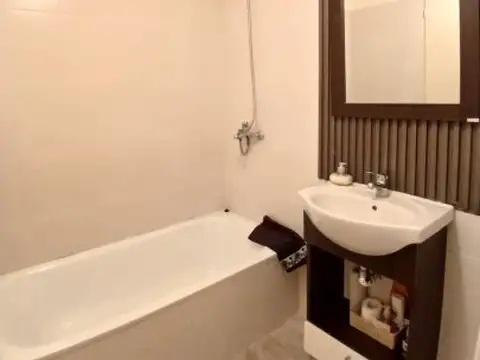 Oportunidad  Se vende un departamento monoambiente con balcón luminoso - Almagro