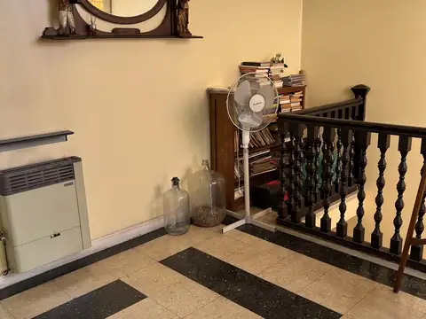 Depto Tipo Casa en Venta de 4 dormitorios
