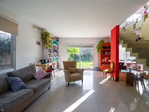 VENTA DE CASA VISTA RIO - COSTANERA BAIGORRIA