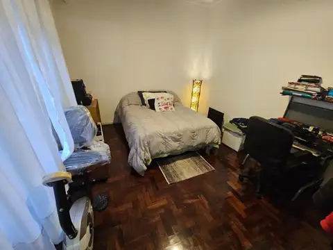 Colombres 100, Piso 1