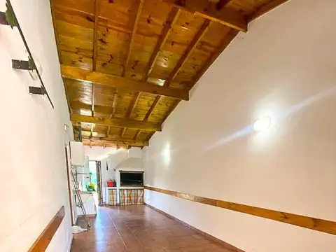 ALQUILER CHALET EN ZONA CONSTITUCION