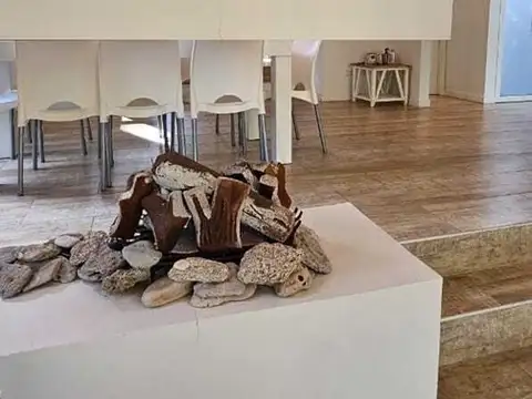 Casa Chalet  en Venta en Mar de las Pampas, Costa Atlántica, Buenos Aires