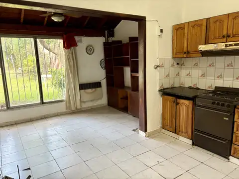 Casa en Alquiler en Burzaco, $ 750.000