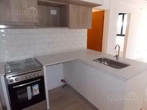 Manuela Pedraza al 3400