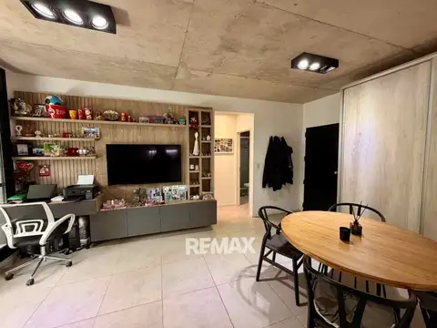 DEPTO VENTA 2 AMB, PILAR, COCHERA, BALCON, PILETA