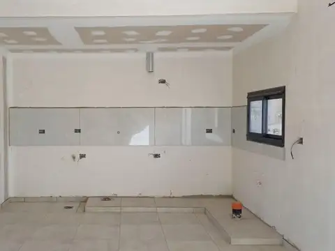 Casa 3 ambientes con 2 baños