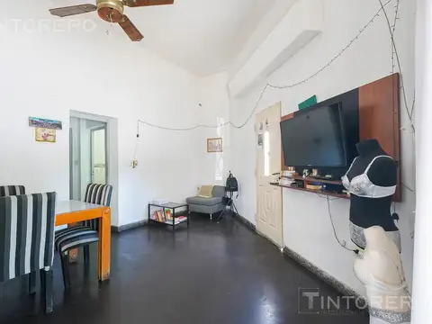 Casa 4 ambientes con 1 baño