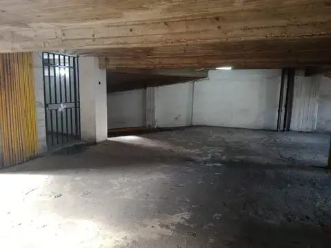 Cochera en alquiler en Abasto