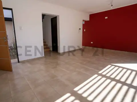 Casa en Venta en La Plata, USD 105.000