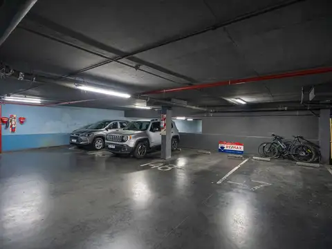 VENTA COCHERA PALERMO HOLLYWOOD