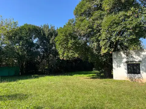 Salvador Maria del Carril esquina Edison