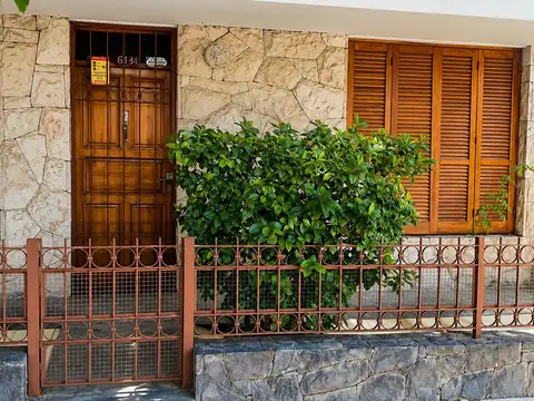 Venta de casa en Godoy Cruz apta Credito