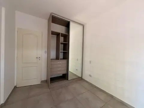 Florencio Varela 1300, Piso 2°