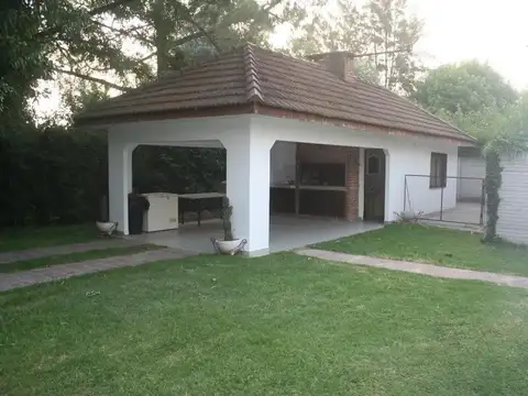  Excelente ubicación 