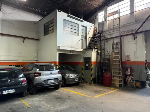 ALQUILER DE GALPON  PARQUE CHACABUCO