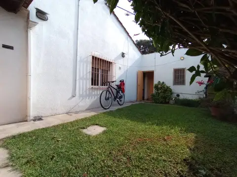 Venta ph tipo casa en el palomar